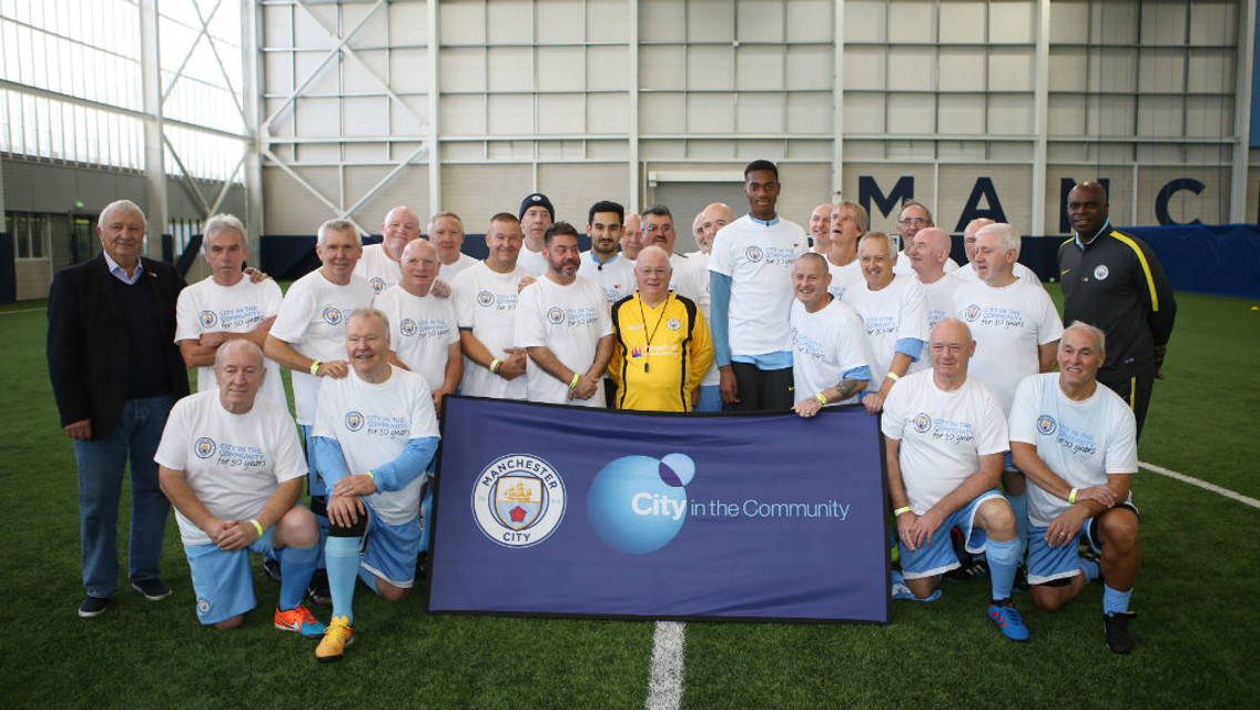 Pep, Gundogan and Adarabioyo try walking football