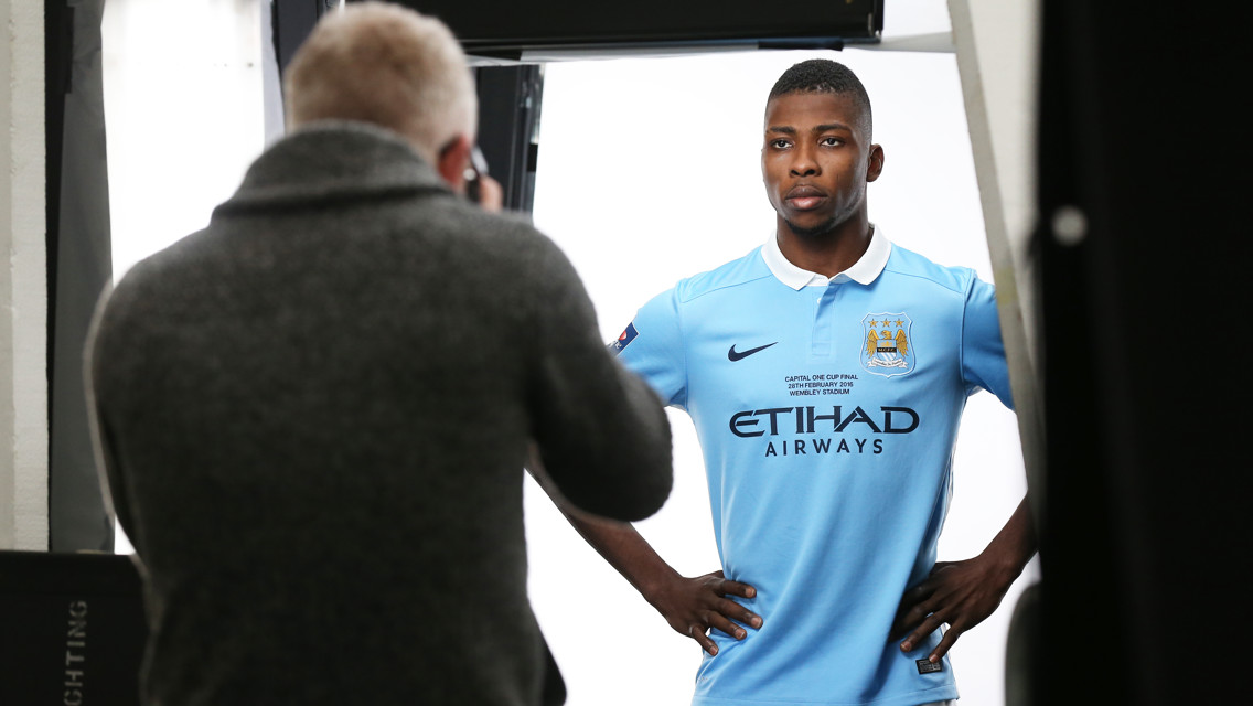 Capital One Cup: Behind-the-scenes shoot