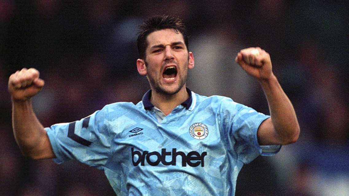 DAVID WHITE: 1992/93 - 16 Goals