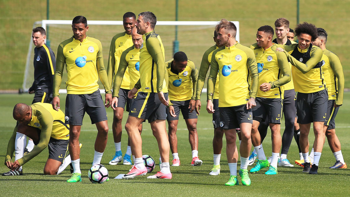 Sané se luce en el entrenamiento