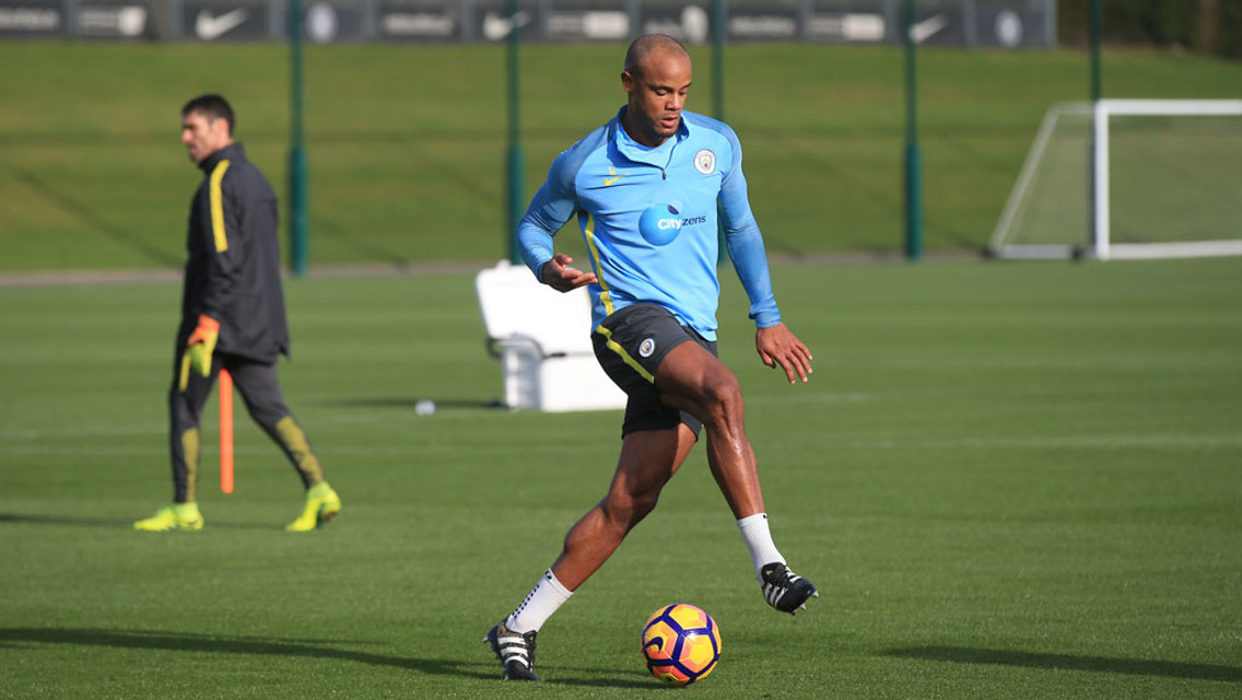 NO INJURY: Belgium confirm Kompany withdrew as a precaution 