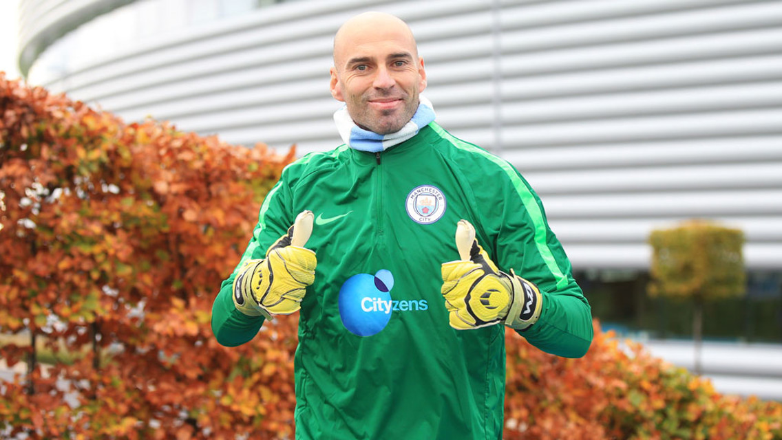 THUMBS UP: Goalkeeper Willy Caballero