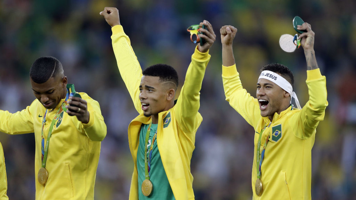 OLYMPIC HEROES: Jesus helped Brazil to the Gold medal on their home soil.