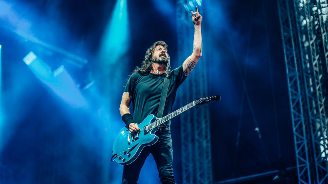 GUITAR HERO: Grohl at the Etihad