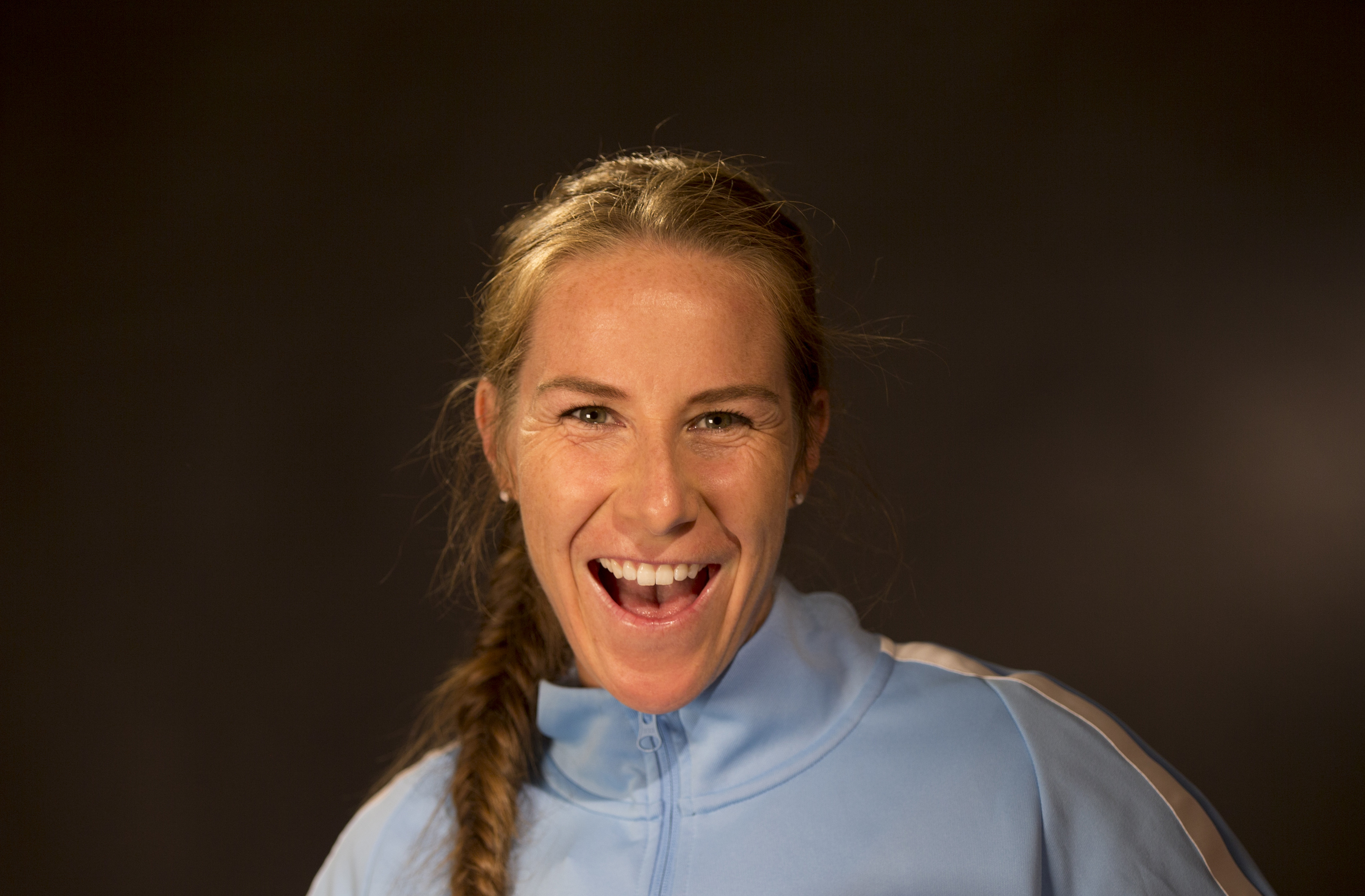 Karen Bardsley signs contract extension