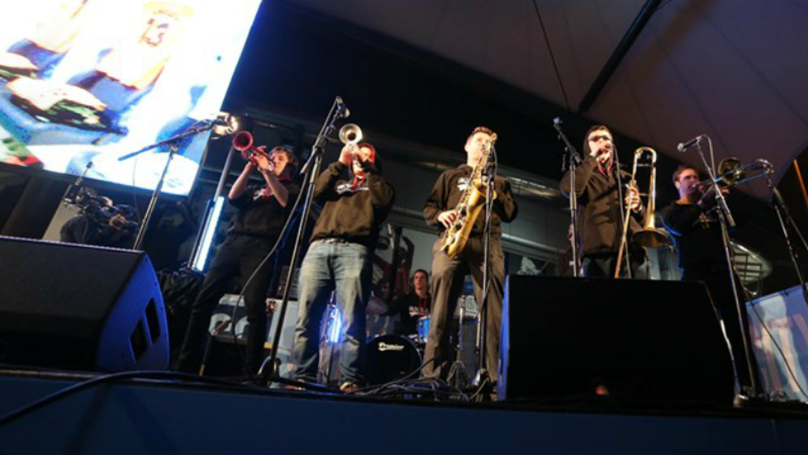 City v CSKA Moscow: New York Brass Band