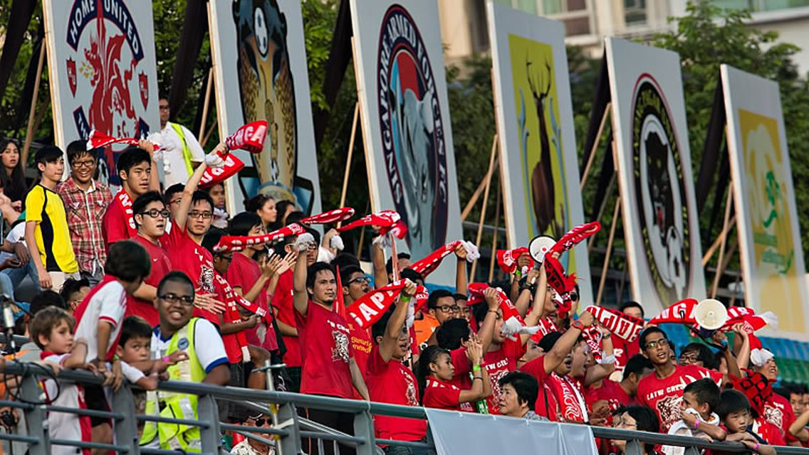 singapore applause