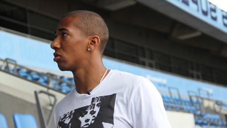 BOATENG SIGNS
