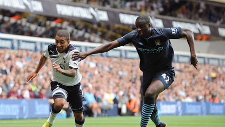 Tevez Celebrates bolton