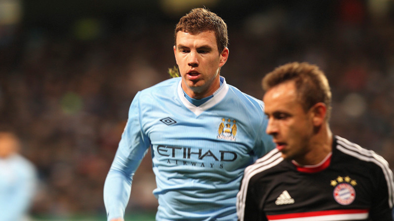 Dzeko Action