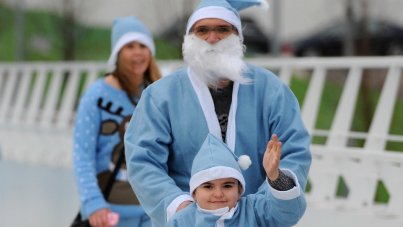 Santa Stroll
