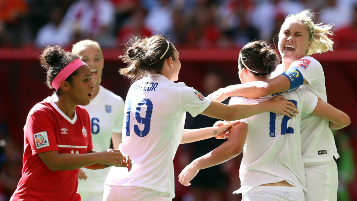 Bronze scores again to send England to World Cup semis