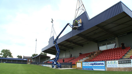 Hyde stand