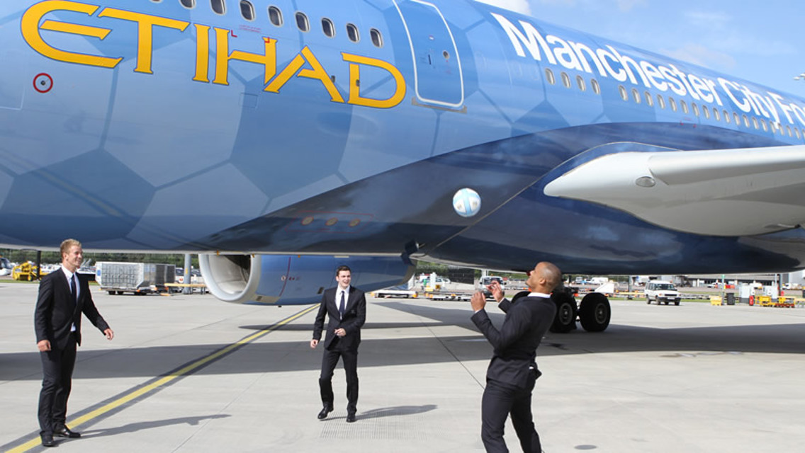 Etihad City plane