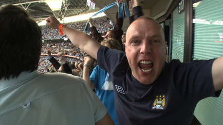 scully watches wembey win