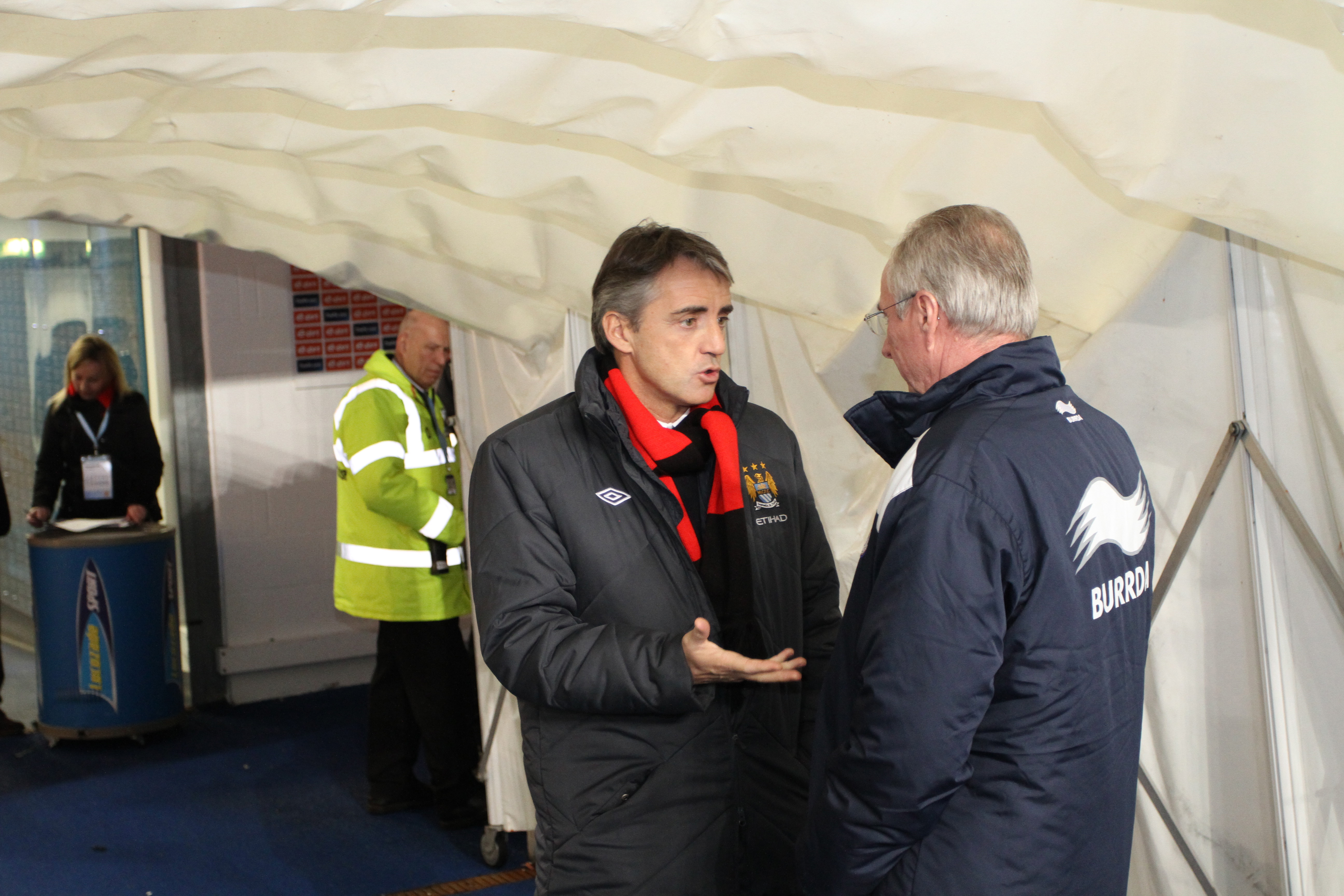 Sven and Roberto share a prematch chat