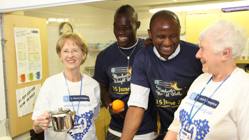 Mario and Patrick make tea at St Annes Hospice