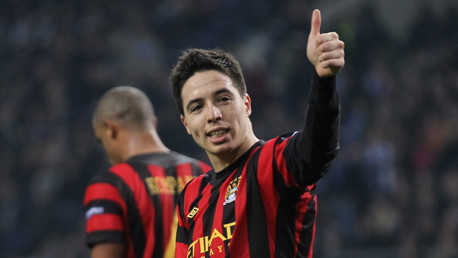 Nasri ackowledges the City fans' appreciation of his performance