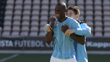 A rare on-camera smile from Mario as Samir defuses another potentially explosive training ground bust-up!