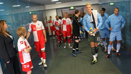 City v QPR: Tunnel cam