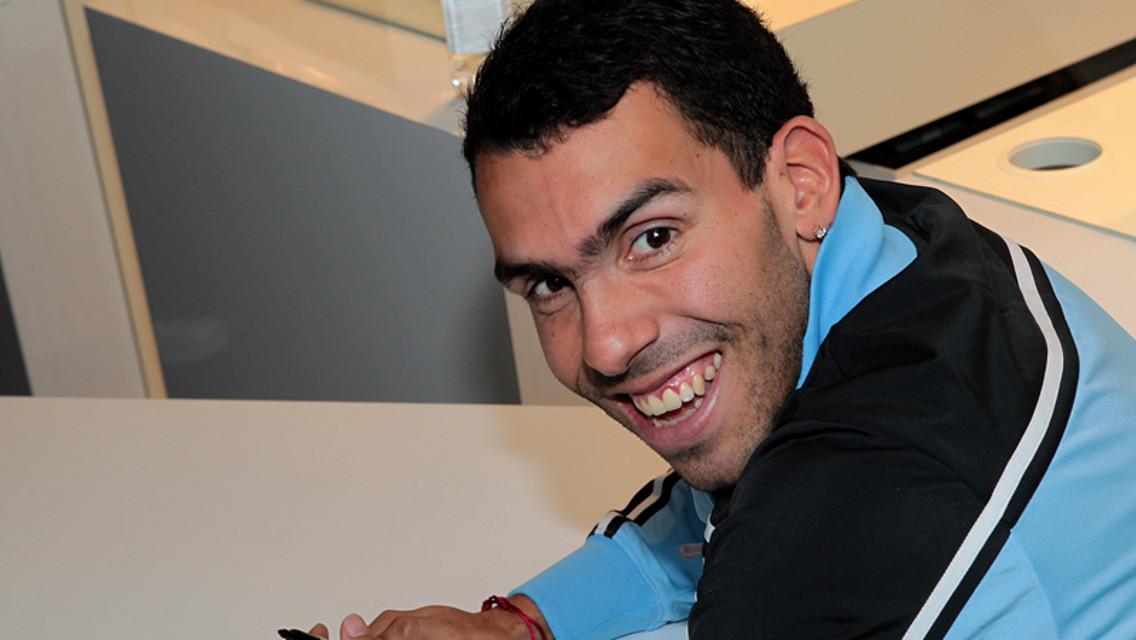Tevez Text