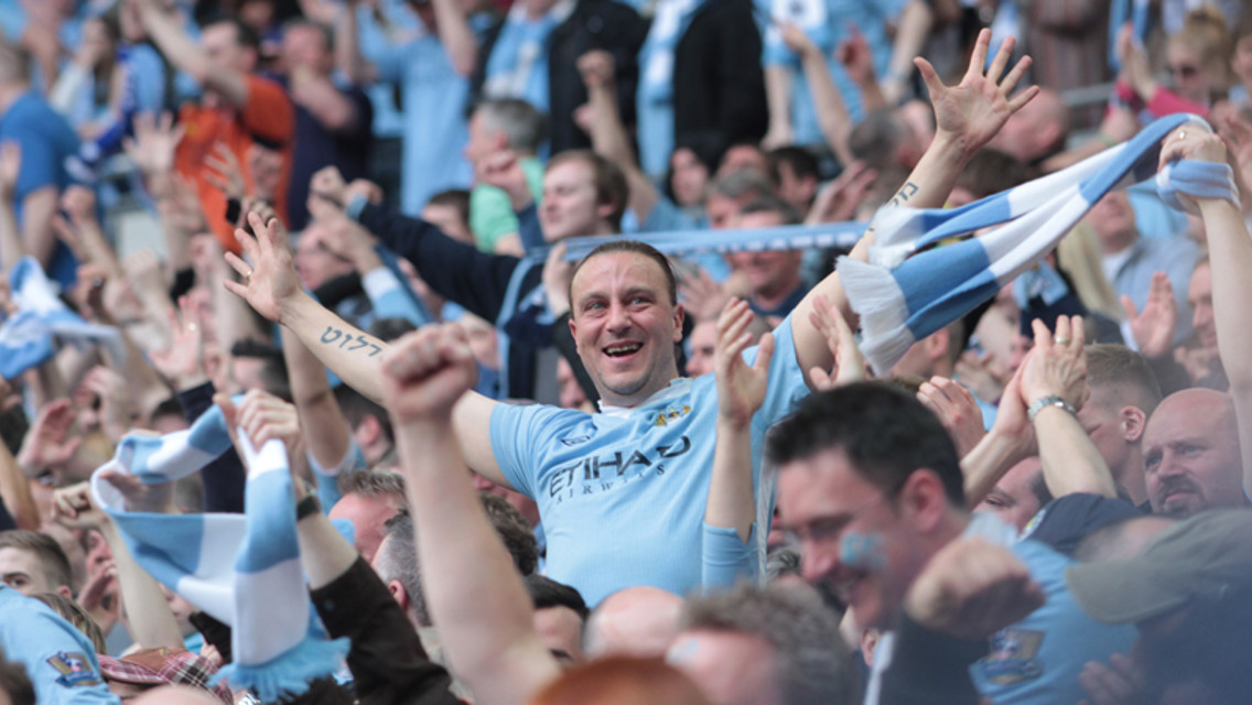 chelsea v city fa cup semi final fans