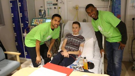 Clichy and Fernandinho spread Christmas cheer