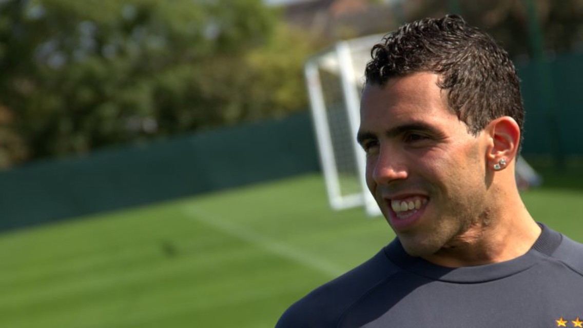 Cortes e penteados: A surpreendente história dos cortes de cabelo dos jogadores do City...