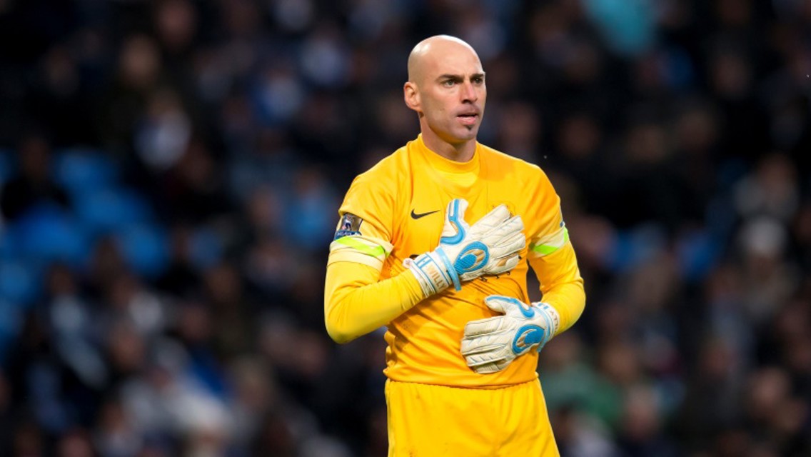Caballero de olhos postos em Wembley