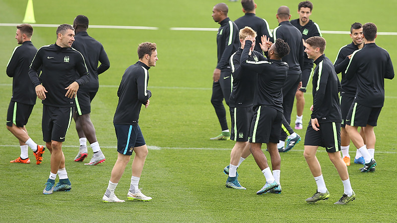Raheem Sterling and Kevin De Bruyne