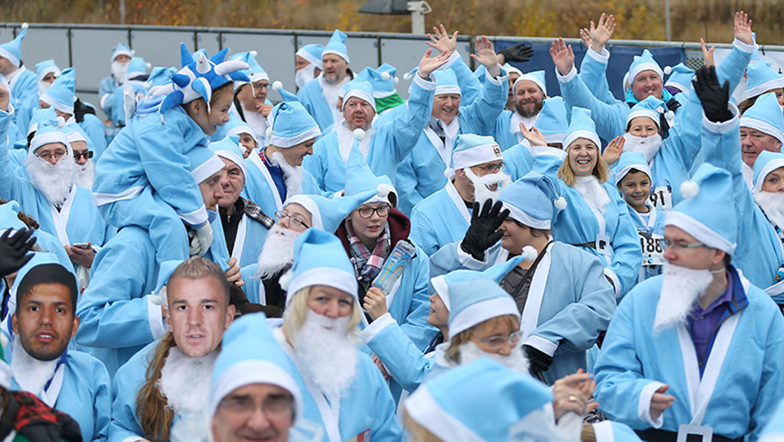 Santa Stroll 2015