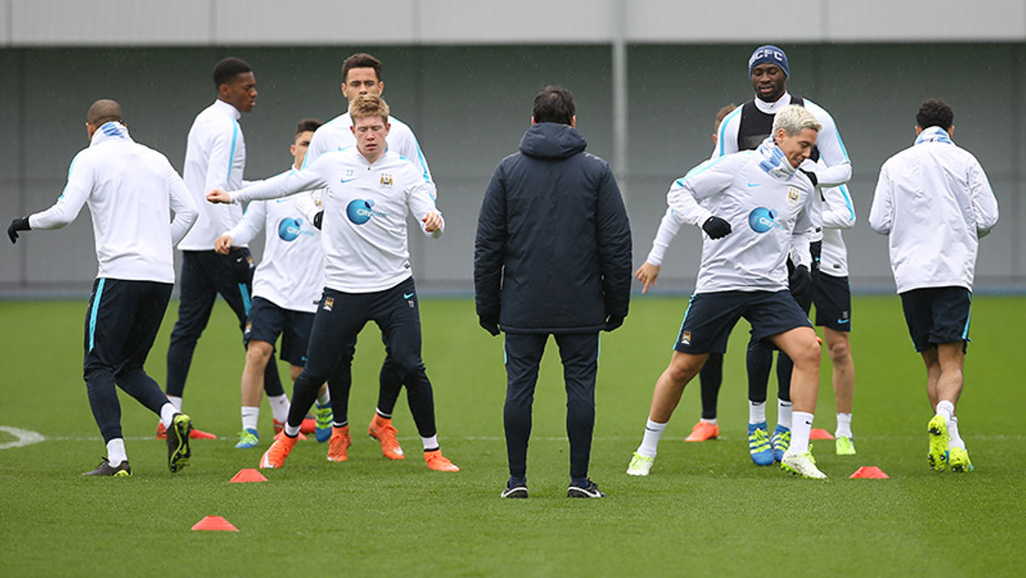 Picture Special: Nasri and De Bruyne in training