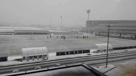 Fotogaleria: Neve pinta de branco o CFA