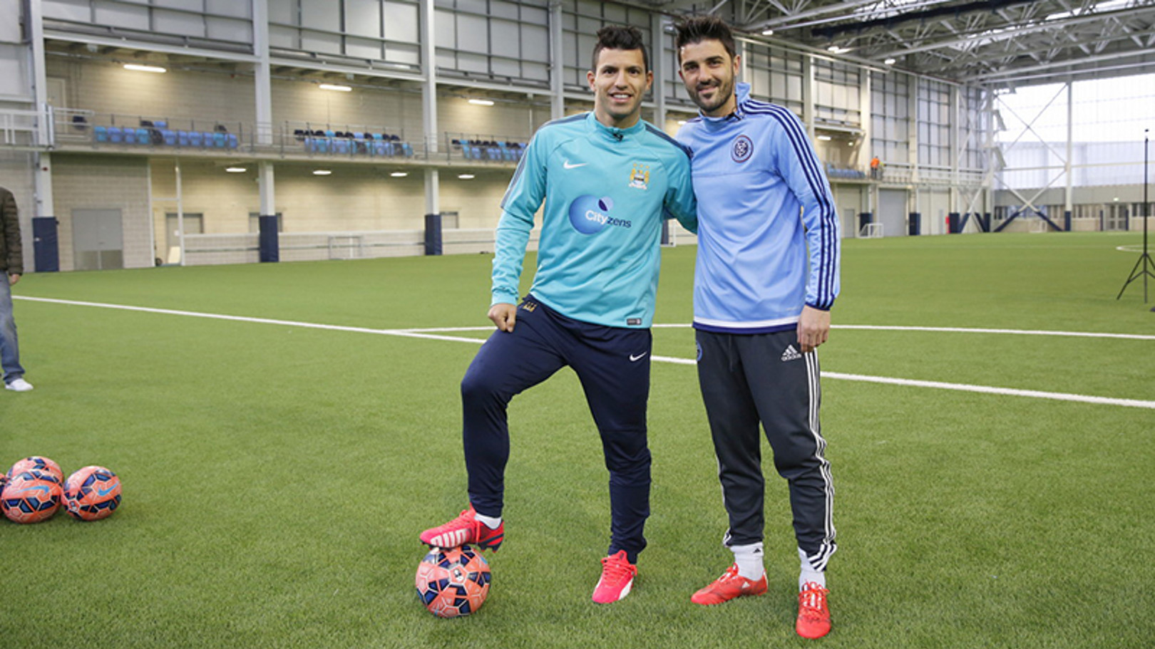 Fotogaleria: Em filmagens com Aguero e Villa 