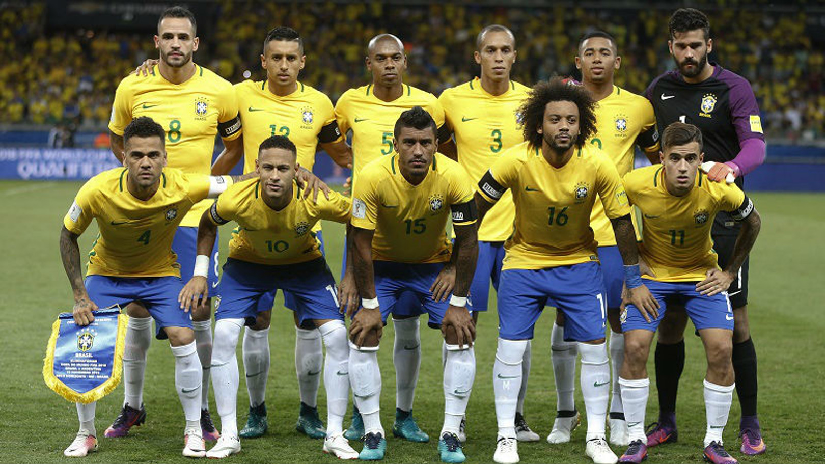 Dinho e Jesus brilham pelo Brasil 