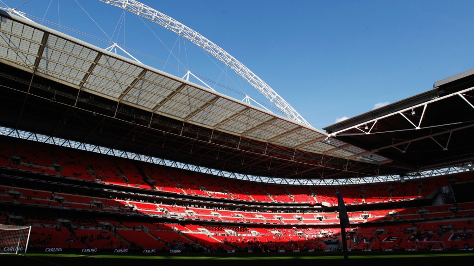  Un Inglaterra-Brasil teñido de celeste