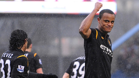 Player Reviews 2009/10: Kompany