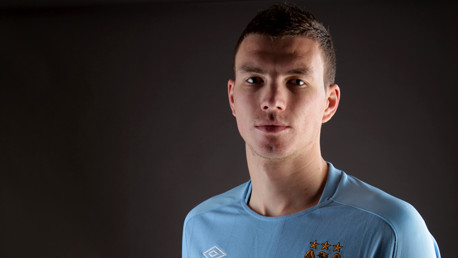 Behind the Scenes: Edin Dzeko photo shoot