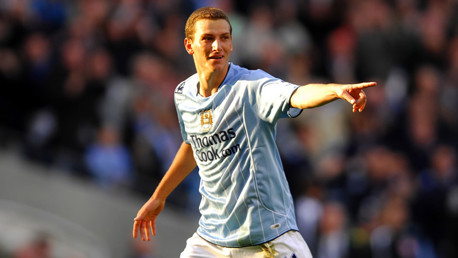 Elano Blumer 0708