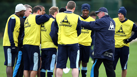 Sven Goran Eriksson with squad training 0708