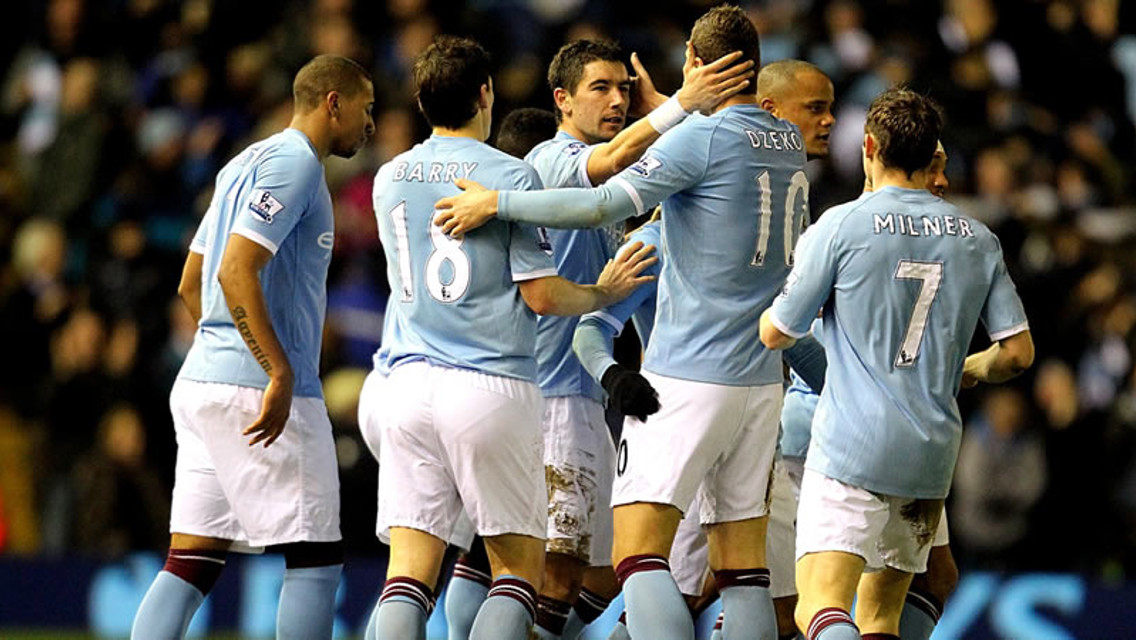 Team Celebrate Kolerovs Goal