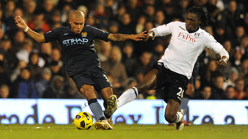 Dejong tackles Fulham