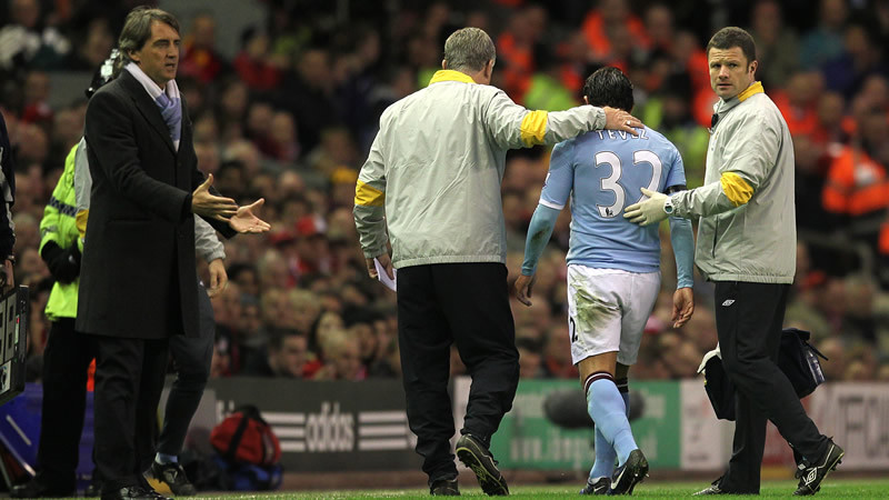 Carlos Comes off the pitch liverpool
