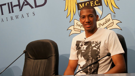 BOATENG SIGNS