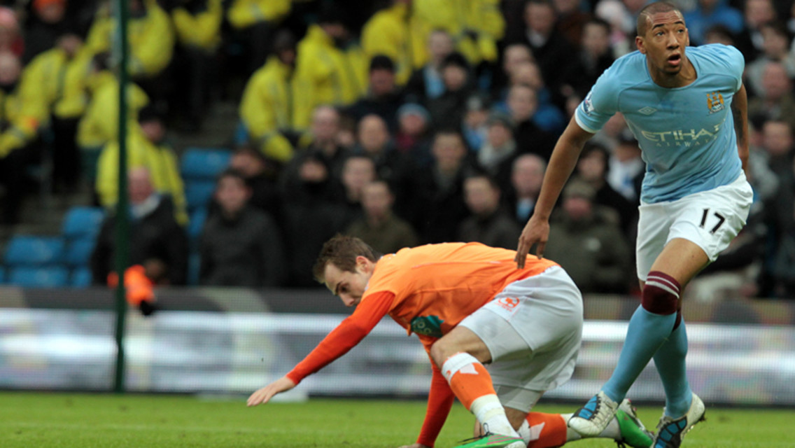 Boateng versus Blackpool 1