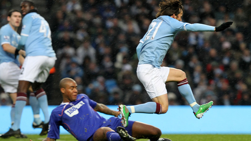 Silva Action Shot bolton3