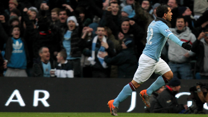 Tevez Celebrates bolton