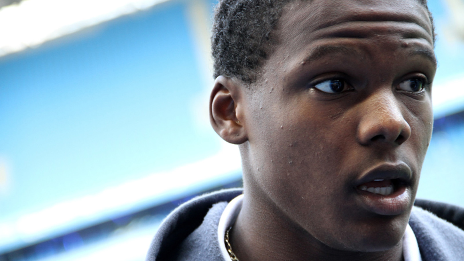 Thanks boss! Bo selector makes Boyata smile