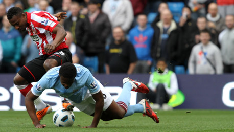 Dedryck Action Sunderland