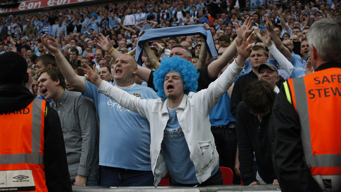 Fans Celebrate semi2